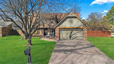 2 Car Garage