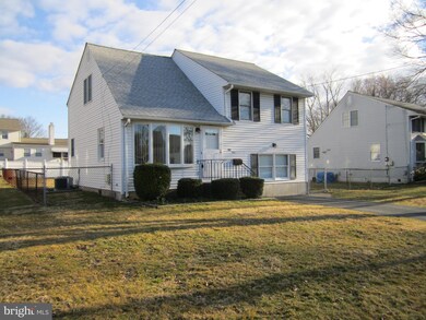 54 Smithfield Ave, Lawrence Township, NJ 08648 - photo 3