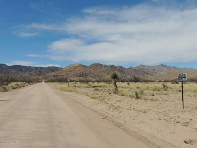 Pearce Rd - Looking West