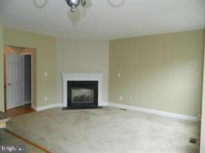23423 Dahlia Cir, California, MD 20619 - photo 4