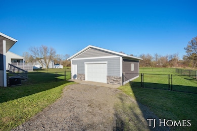 4-web-or-mls-4351 Hickory View Ct-4