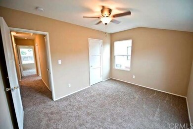 6135 Pepperwood Ave, Lakewood, CA 90712 - photo 2