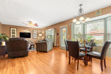 3059 Kings Realm Ave, Columbus, OH 43232 - photo 4