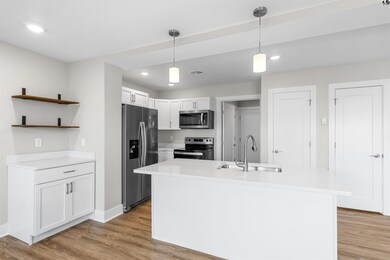 2720 Tim Rogers, Salina, KS 67401 - photo 7