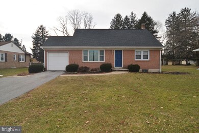3214 Stoudts Ferry Bridge Rd, Reading, PA 19605 - photo 2