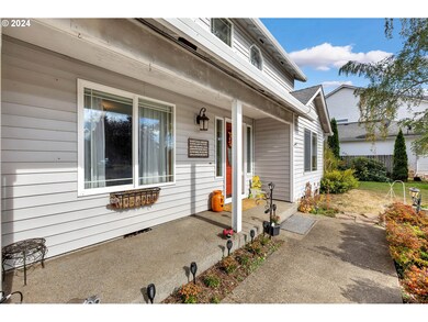 408 E Wilson St, Yacolt, WA 98675 - photo 2