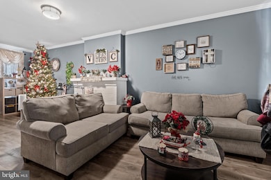 529 Bingaman St, Reading, PA 19602 - photo 4