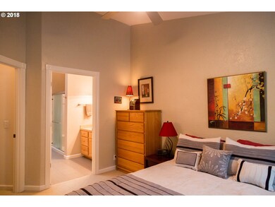 Bedroom, Primary