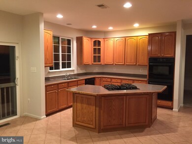 10788 Tibert Ct, Bealeton, VA 22712 - photo 4