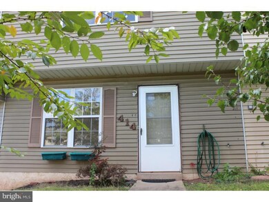 414 Blaker Dr, East Greenville, PA 18041 - photo 3