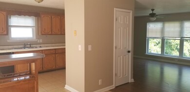 133 Oak Tree Dr, Oak Grove, KY 42262 - photo 5