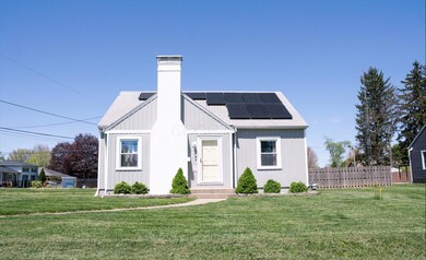 Solar Panels 918 W Church
