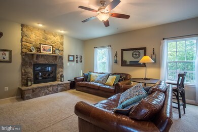 5844 Claremont Dr, Elk Ridge, MD 21075 - photo 5