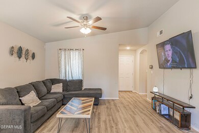 14260 Sabio, Horizon City, TX 79928 - photo 6