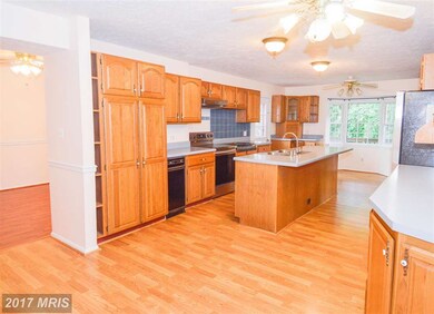 313 Regal Dr, Abingdon, MD 21009 - photo 4