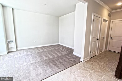 13328 Sherwood Park Ln, Herndon, VA 20171 - photo 3