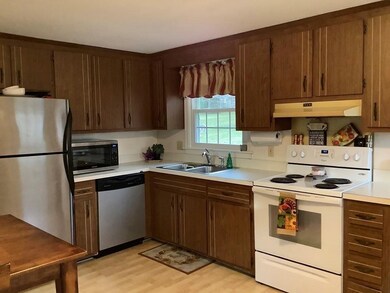 490 Marshall St, Leicester, MA 01524 - photo 5