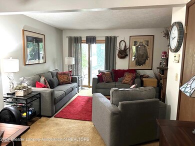 2190 REGENCY DR. Living Room