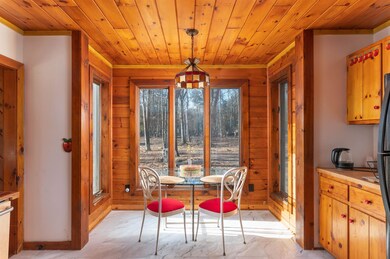 90 Champion Hill Rd, Effingham, NH 03882 - photo 5