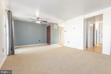 6 Kings Grant Way, Wilmington, DE 19802 - photo 3