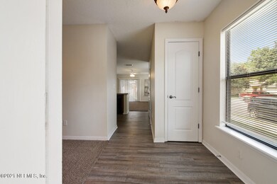 7701 Highchair Ln, Jacksonville, FL 32210 - photo 3