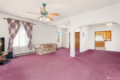 2002 Oakes Ave, Everett, WA 98201 - photo 6