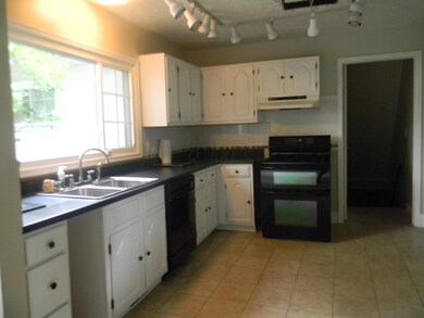 1791 Sale Rd, Columbus, OH 43224 - photo 5