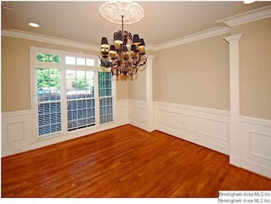 2 STORY FOYER