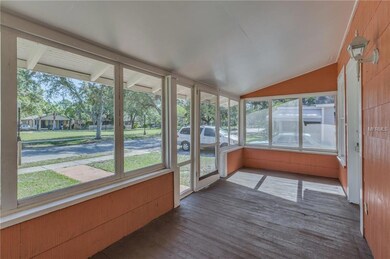 406 Pennsylvania Ave, Clearwater, FL 33755 - photo 3