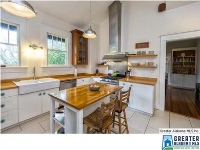 PRISTINE Kitchen with Butcher block countertops, S