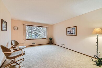 10350 Uplander St NW, Coon Rapids, MN 55433 - photo 4