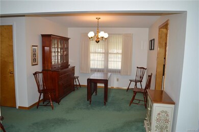 684 Treichler St, North Tonawanda, NY 14120 - photo 6