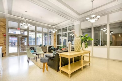 910 Houston St unit 604, Fort Worth, TX 76102 - photo 5