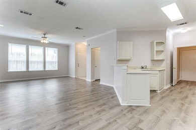 5342 Northridge Blvd, North Richland Hills, TX 76180 - photo 6