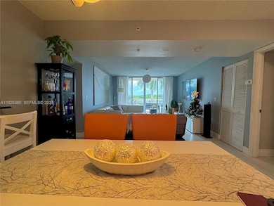 2711 Ocean Club Blvd unit 2022, Hollywood, FL 33019 - photo 2