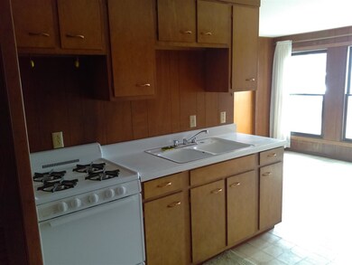 4352 E Defreese Rd, Syracuse, IN 46567 - photo 5