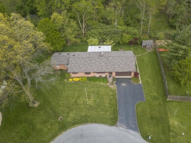 4855 Sharon Hill Dr, Columbus, OH 43235 - photo 3