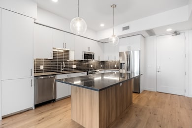 Pullman at Gulch Union unit A5 (A), Nashville, TN 37203 - photo 6