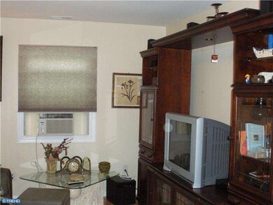 813 Harwood Rd, Wilmington, DE 19804 - photo 5