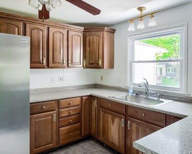 45 Ashmore Rd, Worcester, MA 01602 - photo 6