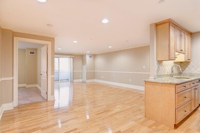 12 Russell Rd unit 205, Wellesley, MA 02482 - photo 5