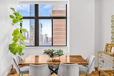 unlisted-address, New York, NY 10017 - photo 2