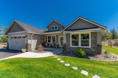 22150 Calgary Dr, Bend, OR 97702 - photo 7