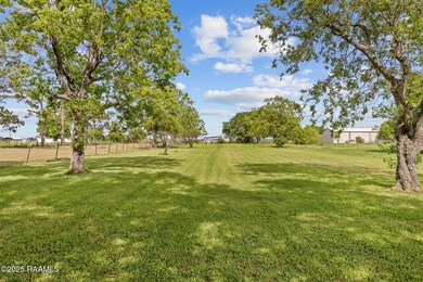 23-web-or-mls-8105 Dallas Guidry Rd-23