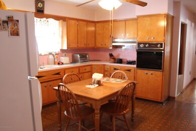 217 Mcclure Ave, Old Forge, PA 18518 - photo 3