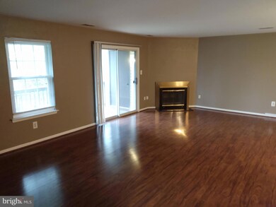 136 Alpha Ct, Blackwood, NJ 08012 - photo 3
