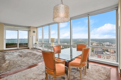 Park Tower Stamford unit PH26C, Stamford, CT 06901 - photo 2