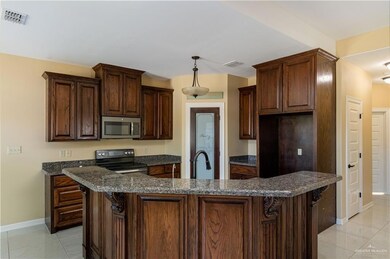 907 Villa Del Prado, Donna, TX 78537 - photo 4