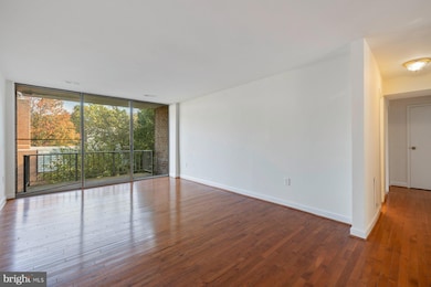 3946 Bel Pre Rd unit 6, Silver Spring, MD 20906 - photo 3