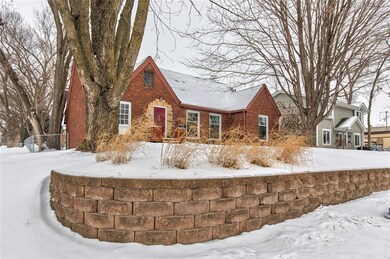 6741 University Ave, Windsor Heights, IA 50324 - photo 2